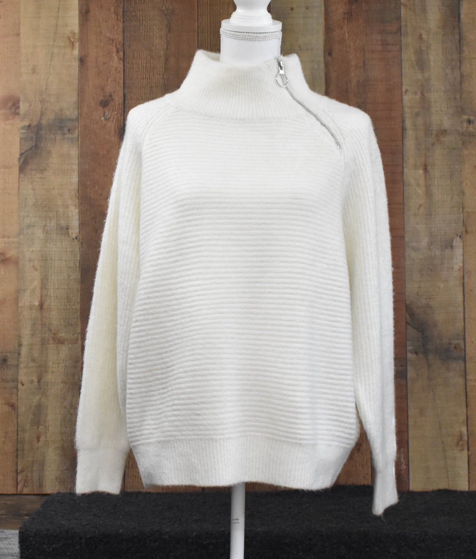 White zip up sales turtleneck